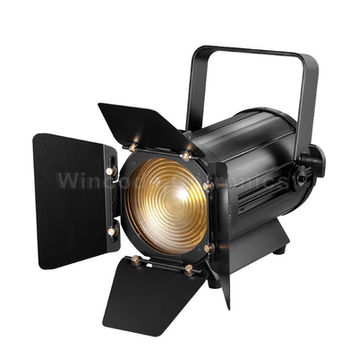 अच्छी कीमत 100W LED फ़्रेस्नेल स्पॉटलाइट 3200K-5600K हाई CRI 92 DMX कंट्रोल ऑनलाइन